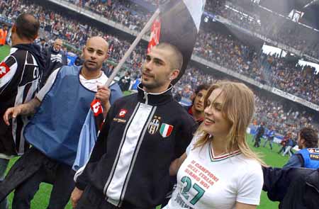 今晚7点 《希望OL》一周年庆典特别直播