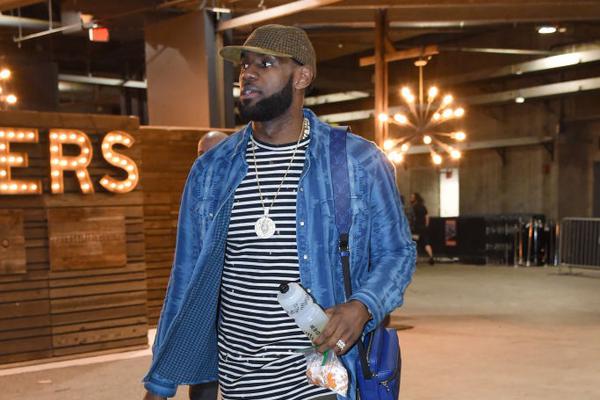 公牛官方宣布一签一裁 河村勇辉双向合同重返芝加哥 弗劳尔斯被放弃