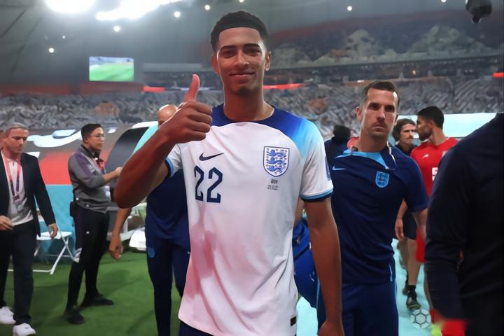 6连败！独行侠逆转国王，威少15中4背锅，状元险受伤，浓眉19+16