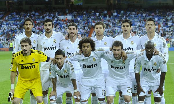 豪门悲喜夜：巴萨5-0进决赛 升班马11轮不胜仍2-2曼联 切尔西1-2